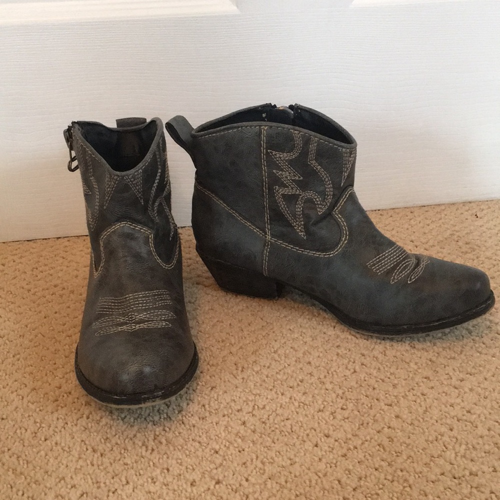 Low Rise Ankle Booties